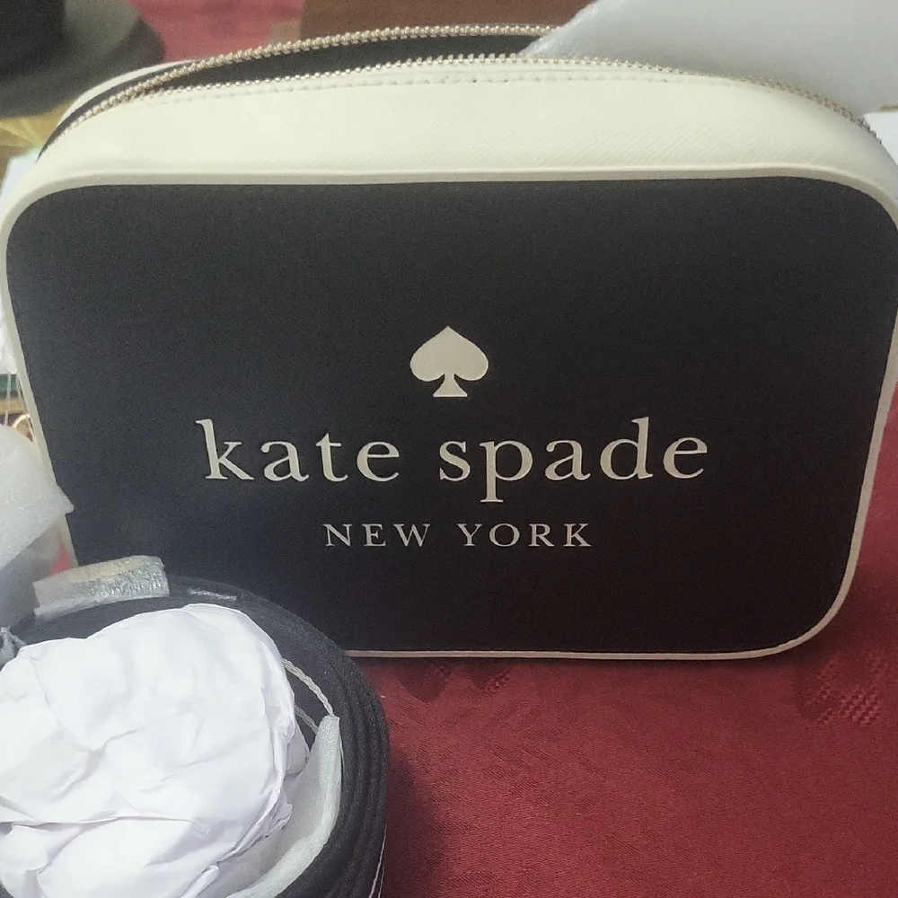 Kate Spade Black and White Mini Camera Crossberry Bag Tagged Dust Cover